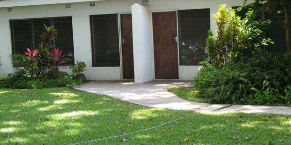 Norman Carr Cottage Monkey Bay Exterior foto